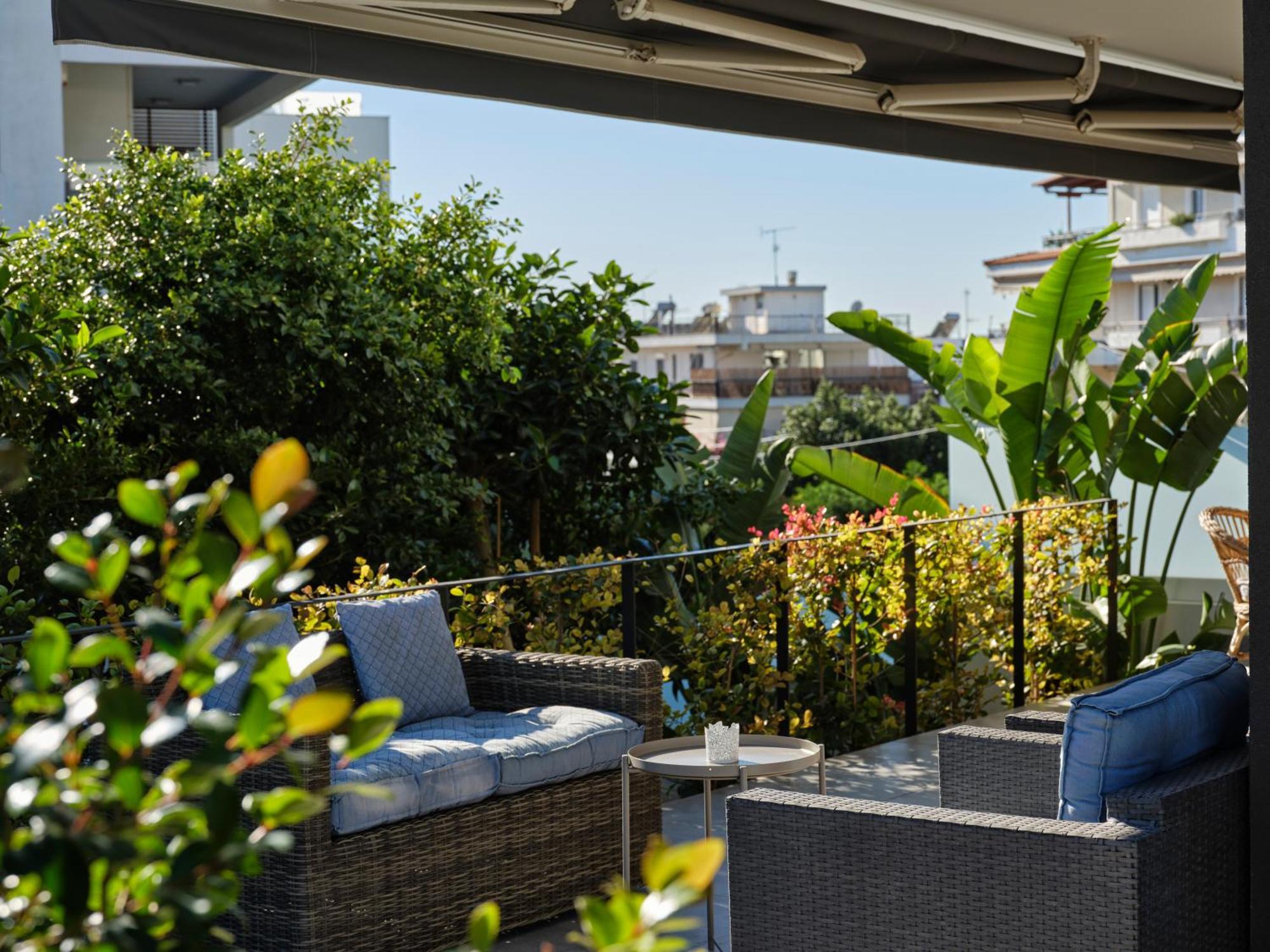 South Coast Oasis * Athens